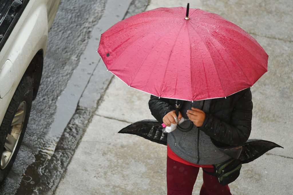 Lluvias regresan a Santiago: este día volverían las precipitaciones a la capital
