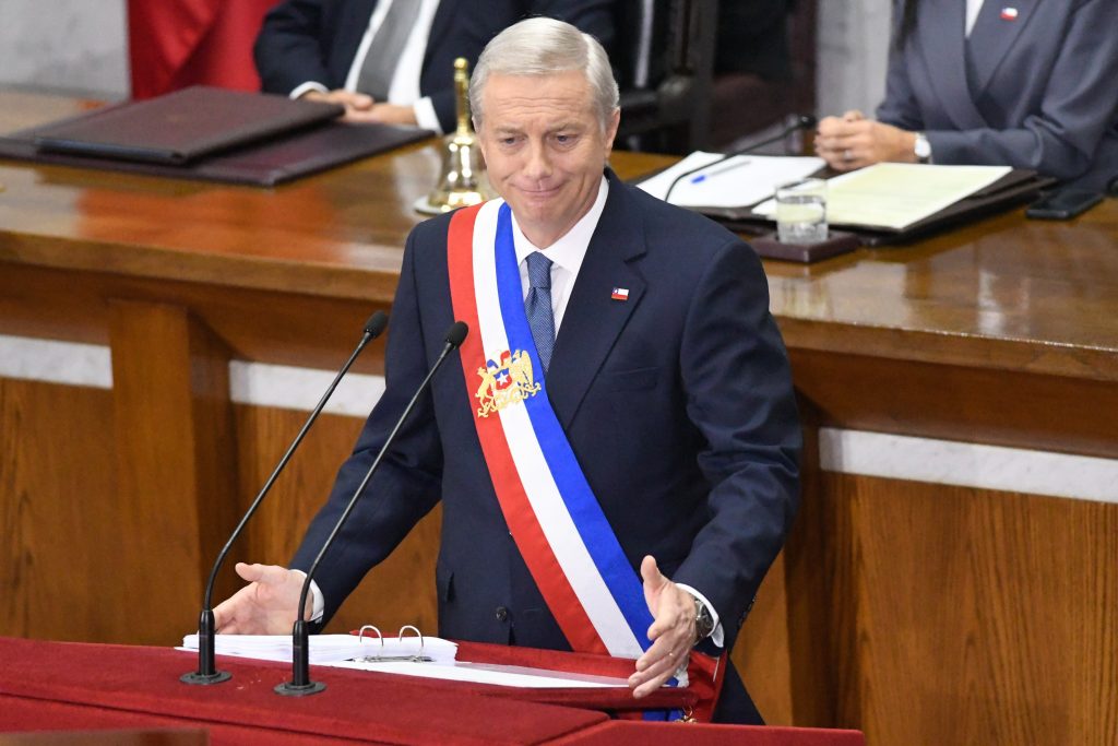 Encuesta CEP: confianza en instituciones sube, pero persiste incertidumbre para gobierno de Kast
