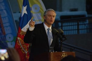 Presidente Kast destaca seguridad fronteriza y combate al contrabando durante visita a Arica