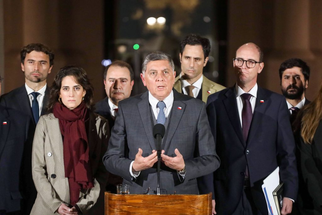 Biministro Alvarado anuncia coordinación interinstitucional por ingreso irregular de menores haitianos