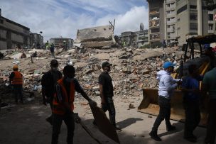 Chile envía 37 rescatistas a Venezuela tras terremoto y prepara segundo vuelo con ayuda humanitaria
