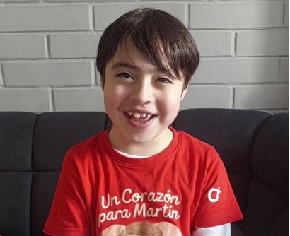 Familia impulsa campaña solidaria para Martín, un niño de 8 años que espera un trasplante corazón 