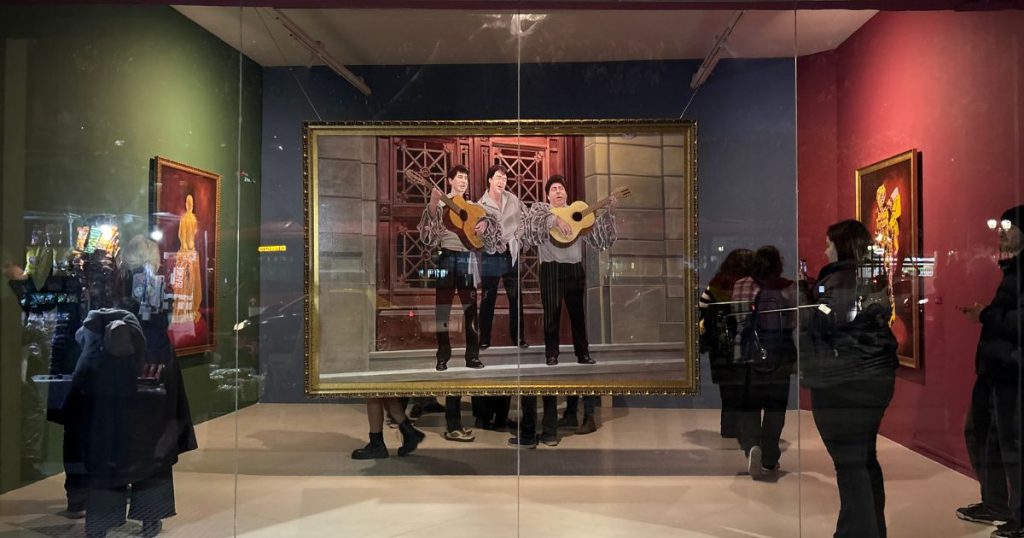 “Volver al Paseo Ahumada”: la exposición gratuita que invita a redescubrir el centro de Santiago