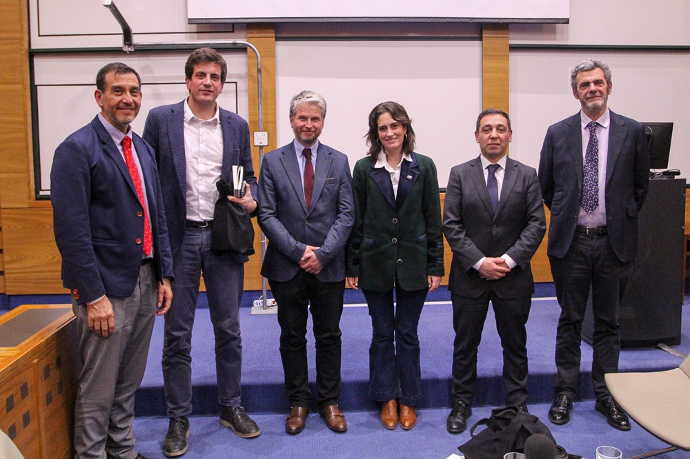 Clave Única podría transformarse en herramienta para controlar acceso de menores a redes sociales