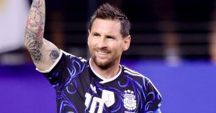 Infantino le rinde nuevo homenaje a Messi tras gol a Jordania: 