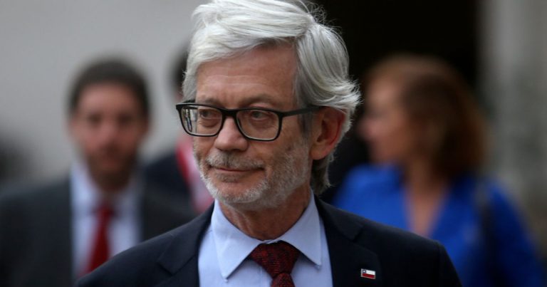 Exministro Fontaine por sinceramiento fiscal de Quiroz: 