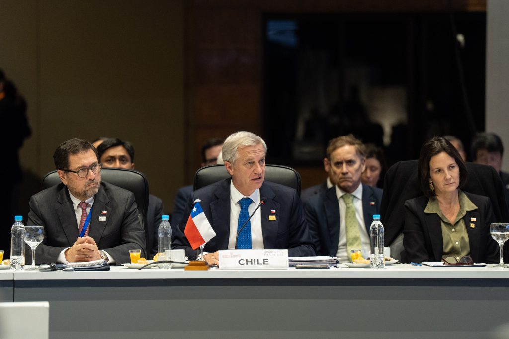Canciller acompaña a Kast en Mercosur para impulsar seguridad, comercio y Corredor Bioceánico