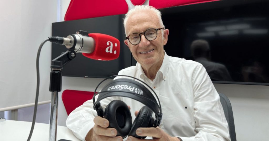 Embajada de Italia condecoró a Pedro Carcuro por su trayectoria y vínculo con el país europeo