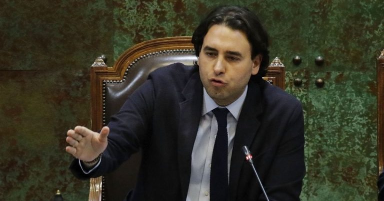 Senador Mirosevic por proyecto de reconstrucción: 