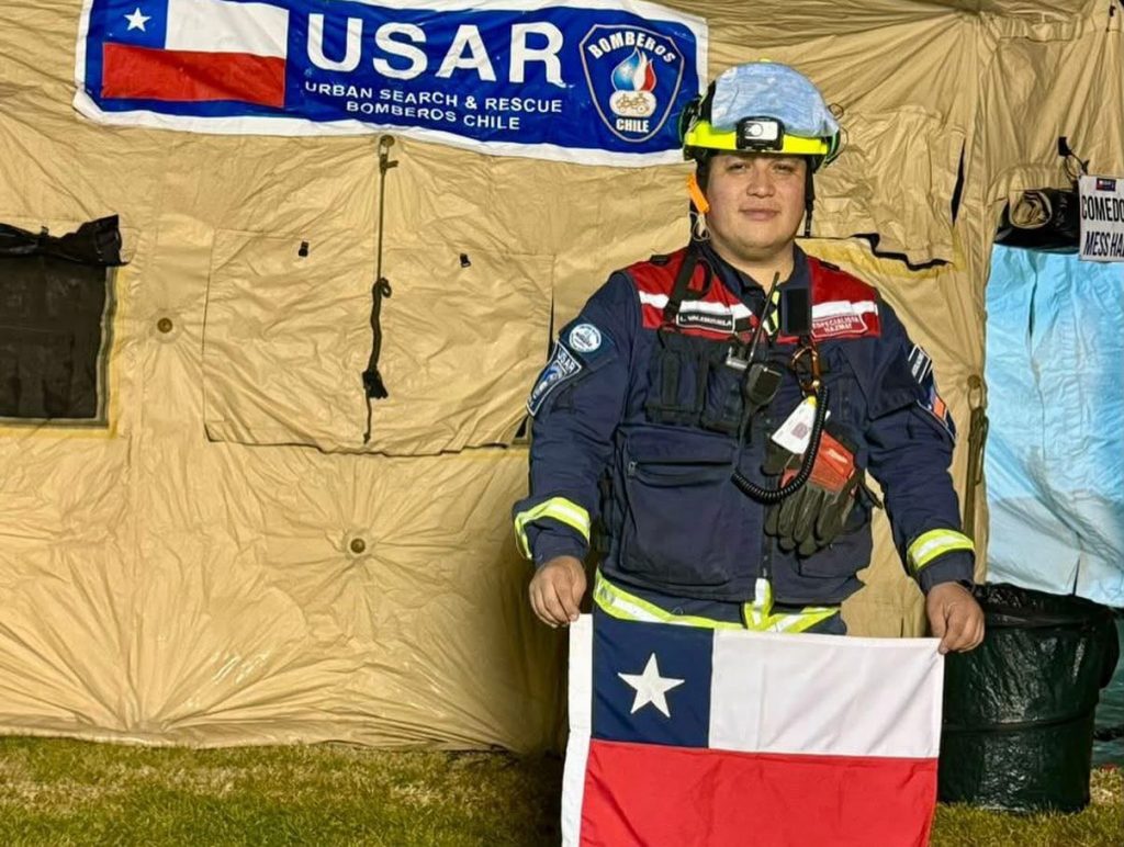 Bombero de Talcahuano se suma a misión internacional que viaja a Venezuela tras terremotos