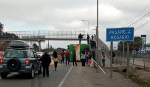 Volcamiento de bus en la Ruta 5 Sur deja al menos ocho lesionados en Rengo