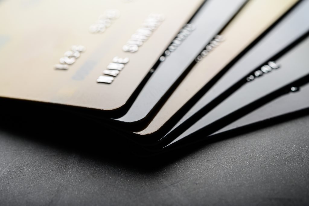 Cambió el pago mínimo de las tarjetas de crédito: así afectará a los usuarios