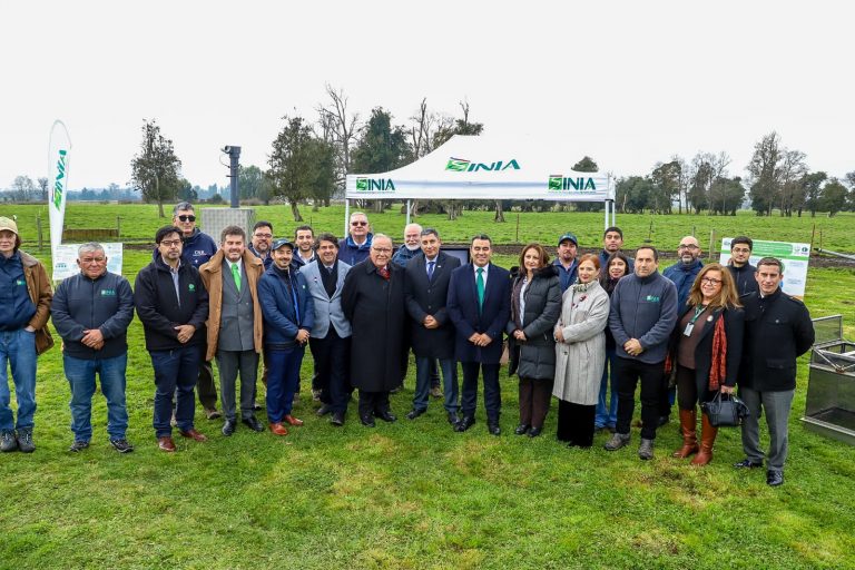 Ministro de Agricultura destaca crecimiento del sector lechero en inauguración de Chilelácteo 2026