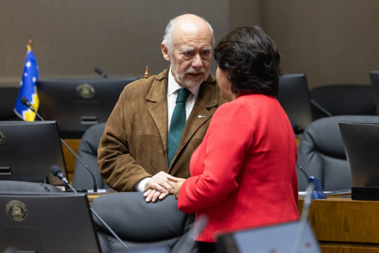 Senado aprueba reserva de datos de vehículos policiales para reforzar inteligencia en Chile