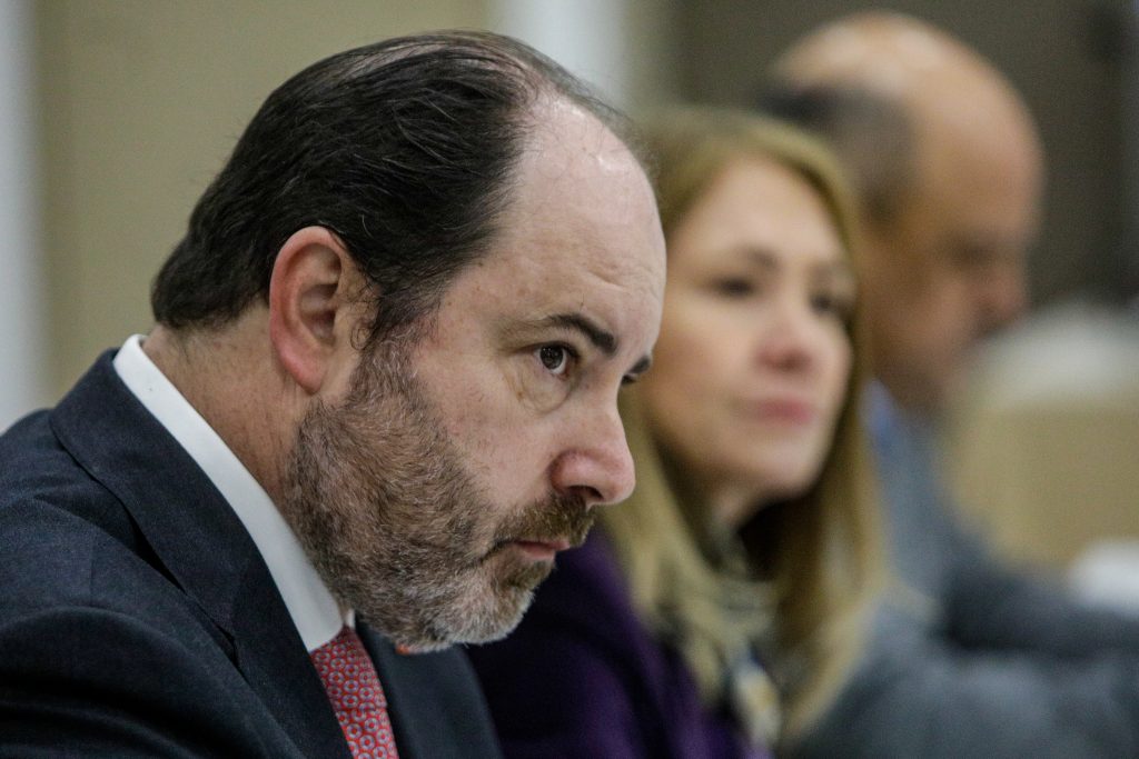 Ministro del Trabajo aclara que las 40 horas se mantienen: “No aumentaremos la jornada laboral”