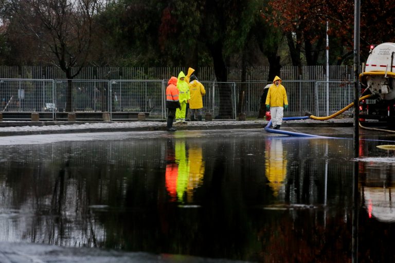 Tránsito suspendido en Estación Central por 