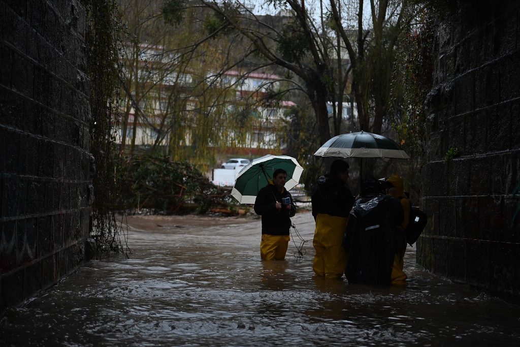 Desborde del Estero Quilpué: SENAPRED solicita evacuar Belloto Norte, Infante y El Sol