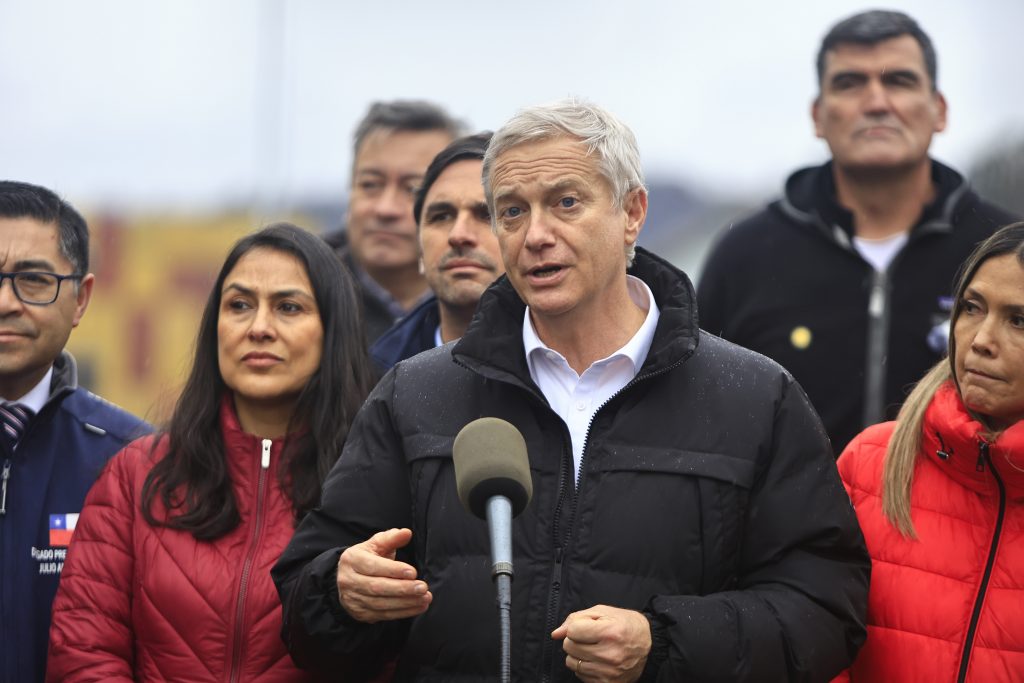 Presidente Kast se reúne con alcaldes y recorrerá zonas afectadas por las lluvias en Atacama