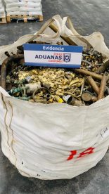 Contrabando de monedas: Aduanas descubre más de un millón de monedas de $10 ocultas en cargamento de chatarra con destino a China