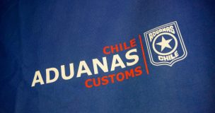 Desbaratan red que intentó sacar de Chile más de un millón de monedas de $10 ocultas en cargamento a China