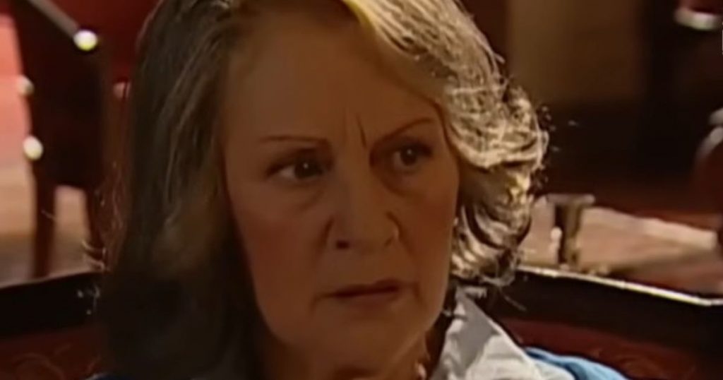 “Está igual”: la reaparición de Silvia Santelices a sus 86 años sorprende en el tráiler de “Papi Ricky: La película”
