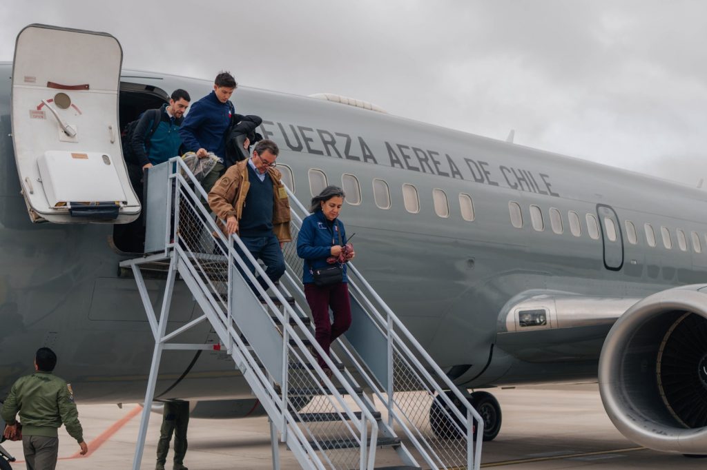 Ministra de Salud viaja a Atacama para coordinar respuesta sanitaria por el sistema frontal