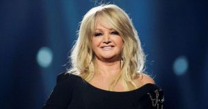 Murió Bonnie Tyler a los 75 años: la voz de 