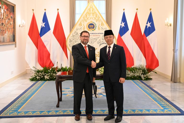 Chile fortalece vínculos con Singapur e Indonesia con foco en seguridad, tecnología e inversiones
