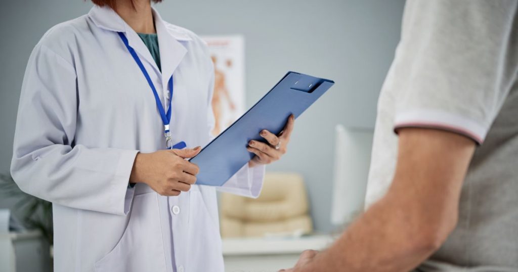 Cáncer colorrectal: las señales de alerta que no debes ignorar y cuándo hacerte una colonoscopía