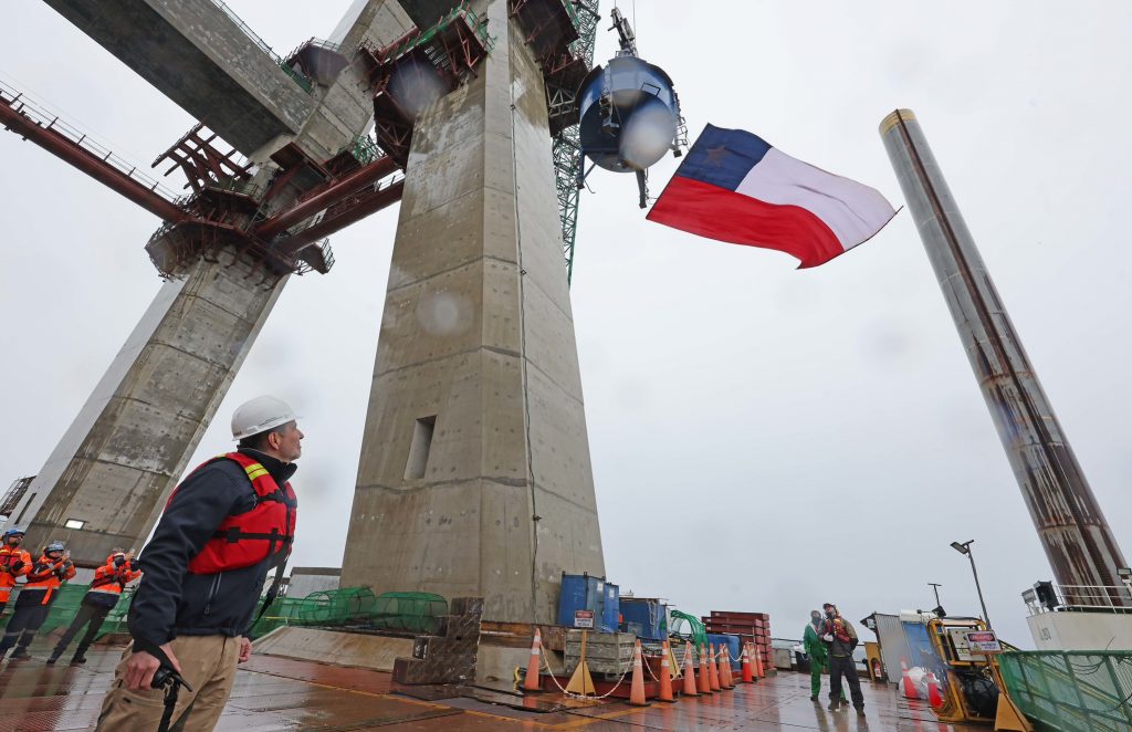 Puente Chacao alcanza un 66% de avance y proyecta su apertura para octubre de 2028