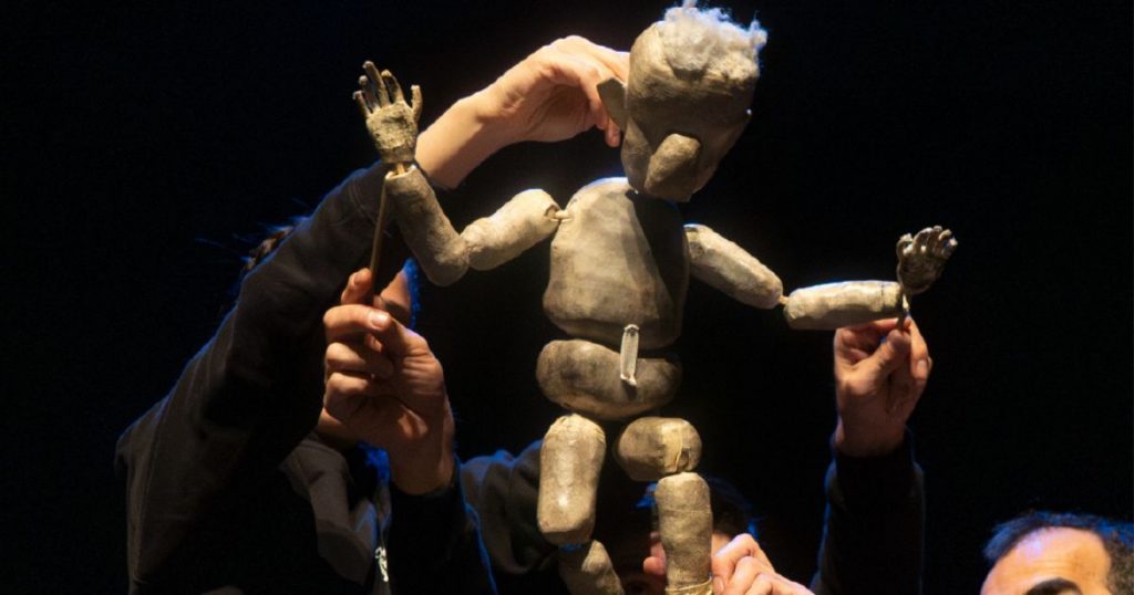 “De Papel” llega a Fundación CorpArtes con una íntima experiencia teatral de la Compañía Silencio Blanco