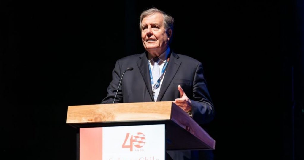Presidente de SalmonChile por arancel de EE.UU.: “Esto genera inflación, más costos (…) afecta a cientos de pymes proveedoras”