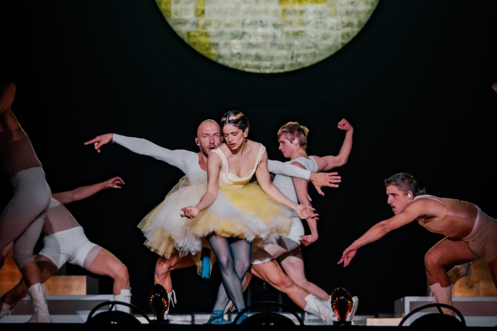 Lux Tour arrasa en Chile: Rosalía conquista a todos y aún quedan entradas disponibles