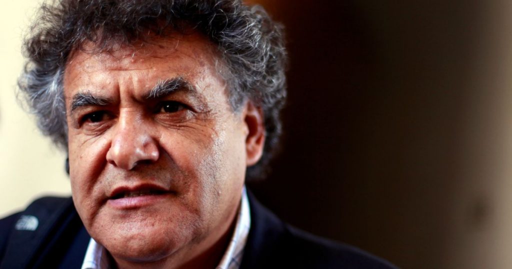 Exdirector de Codelco por crisis de la cuprífera: “Está en una severa crisis (…) Una deuda disparada, problemas de gestión y falta de control”