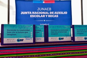 Junaeb inicia la entrega de más de 96 mil computadores: revisa quiénes recibirán la Beca TIC 2026