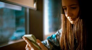 Redes sociales y salud mental: expertos alertan sobre su impacto en la imagen corporal de jóvenes