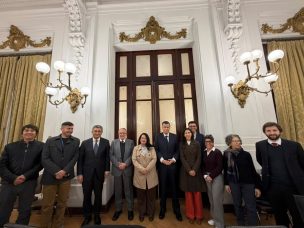 Autoridades impulsan mesa para agilizar el acceso a medicamentos y tratamientos innovadores
