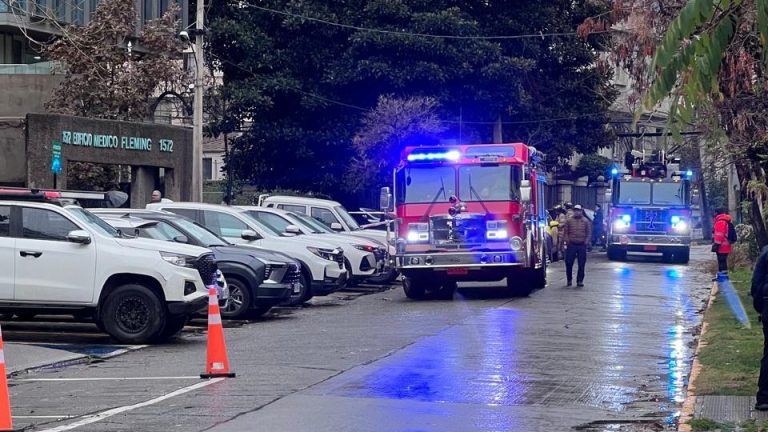 Emergencia eléctrica obliga a cortar el tránsito en Providencia: Revisa los desvíos