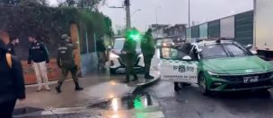 Auto vuelca cerca de Américo Vespucio y deja peatones lesionados en San Ramón