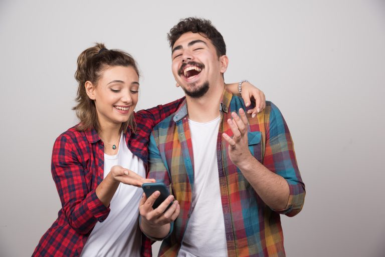 ¿Por qué el humor negro domina las redes sociales? Estudio revela el cambio cultural detrás del fenómeno