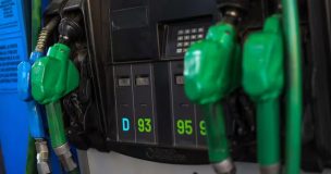 Precio del petróleo se dispara tras quiebre del alto el fuego entre EE.UU. e Irán