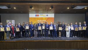 Sernageomin premia buenas prácticas en seguridad minera y reconoce histórico cierre de Minera Invierno