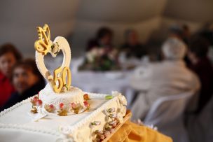 ¿Cumples 50 años de matrimonio? Conoce los requisitos para solicitar el Bono Bodas de Oro