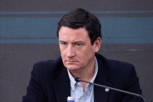 Squella responde a Tohá tras críticas a agenda de seguridad de Kast: 