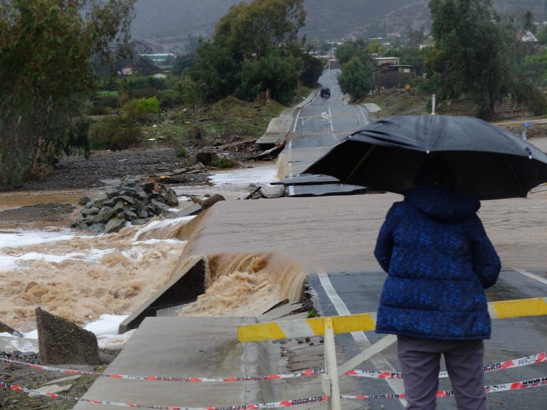 Alerta meteorológica en Antofagasta: pronostican intensas precipitaciones y alta isoterma cero