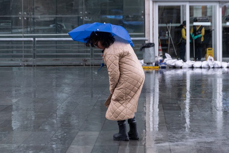 DMC anticipa el regreso de la lluvia a Santiago: revisa cuándo comenzarán las precipitaciones
