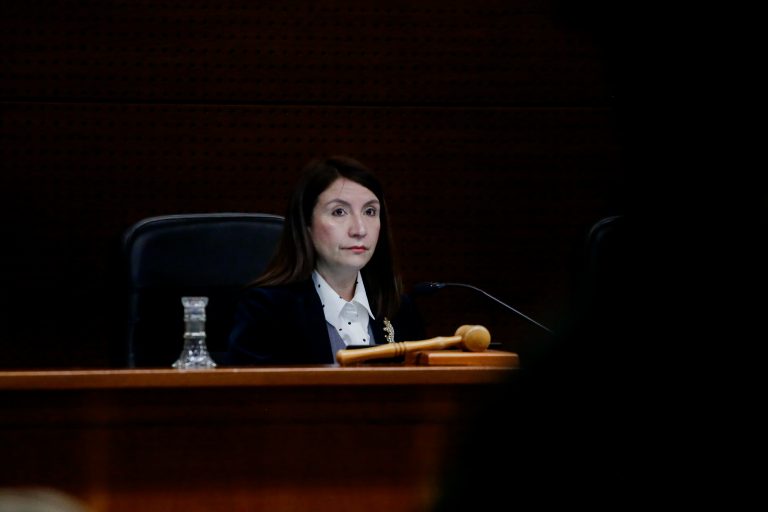 Isapres reaccionan a condena por licencias médicas falsas: “Tenemos que ser muy firmes frente al fraude”