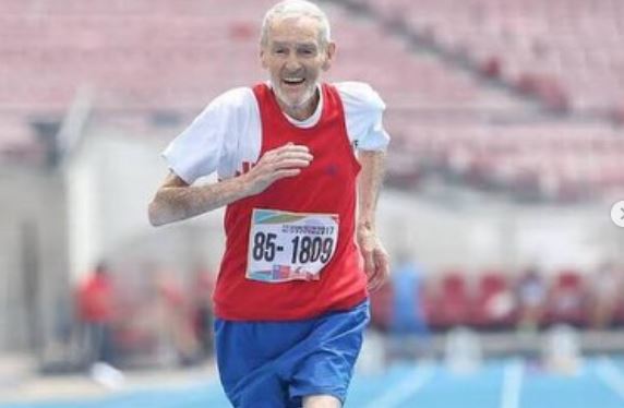 El deporte está de luto: Falleció a los 96 años Ariel Standen Levis, histórico atleta nacional