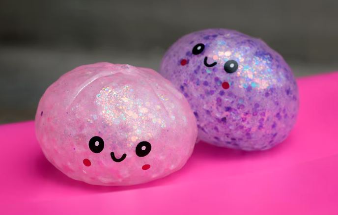Alerta por juguetes falsificados: “Squishy Dumpling” está bajo la lupa por riesgo químico