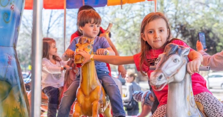 Carnaval Kids llega a Paseo Los Dominicos y Paseo Los Trapenses con una jornada llena de juegos y diversión familiar